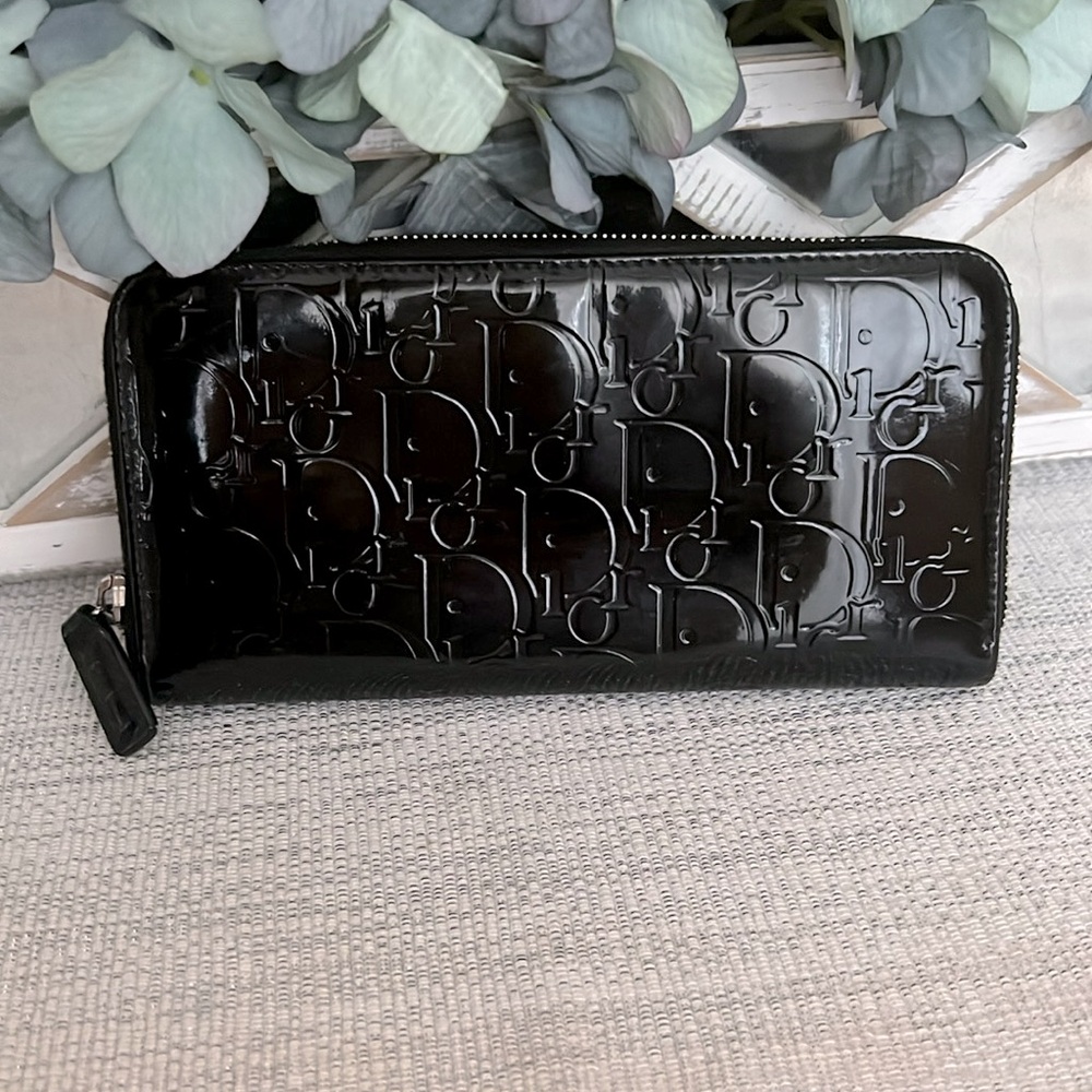 Christian Dior Trotter Patent leather Black Long Zip Around Wallet GUC - Picture 2 of 4